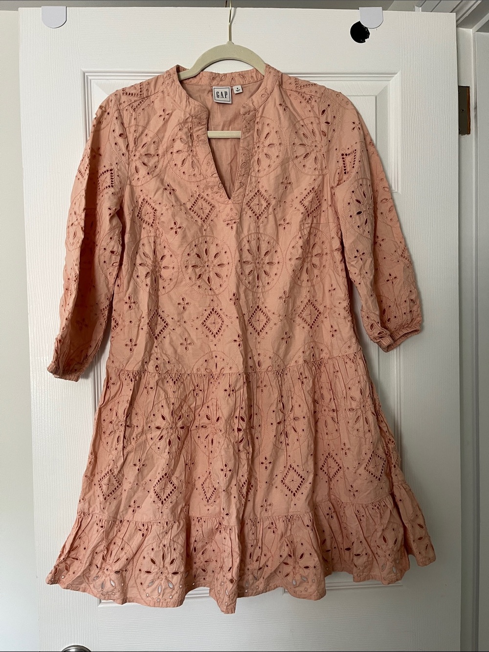 GAP Blush Peach Eyelet Tiered Mini Dress